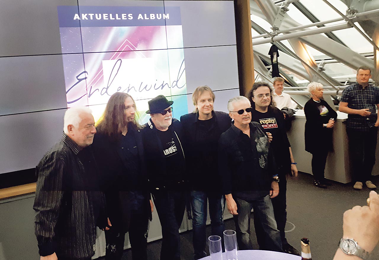 Karussell stellte ein neues Album vor